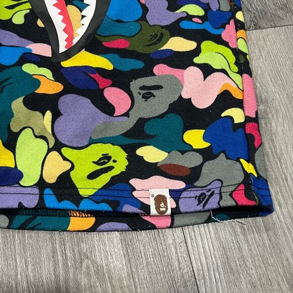 A Bathing Ape Multi-Color Camo Shark Shorts - Picture 4 of 13